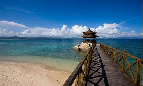 海南三亚旅游必去的景点有哪些_海南三亚旅游必去十大景点